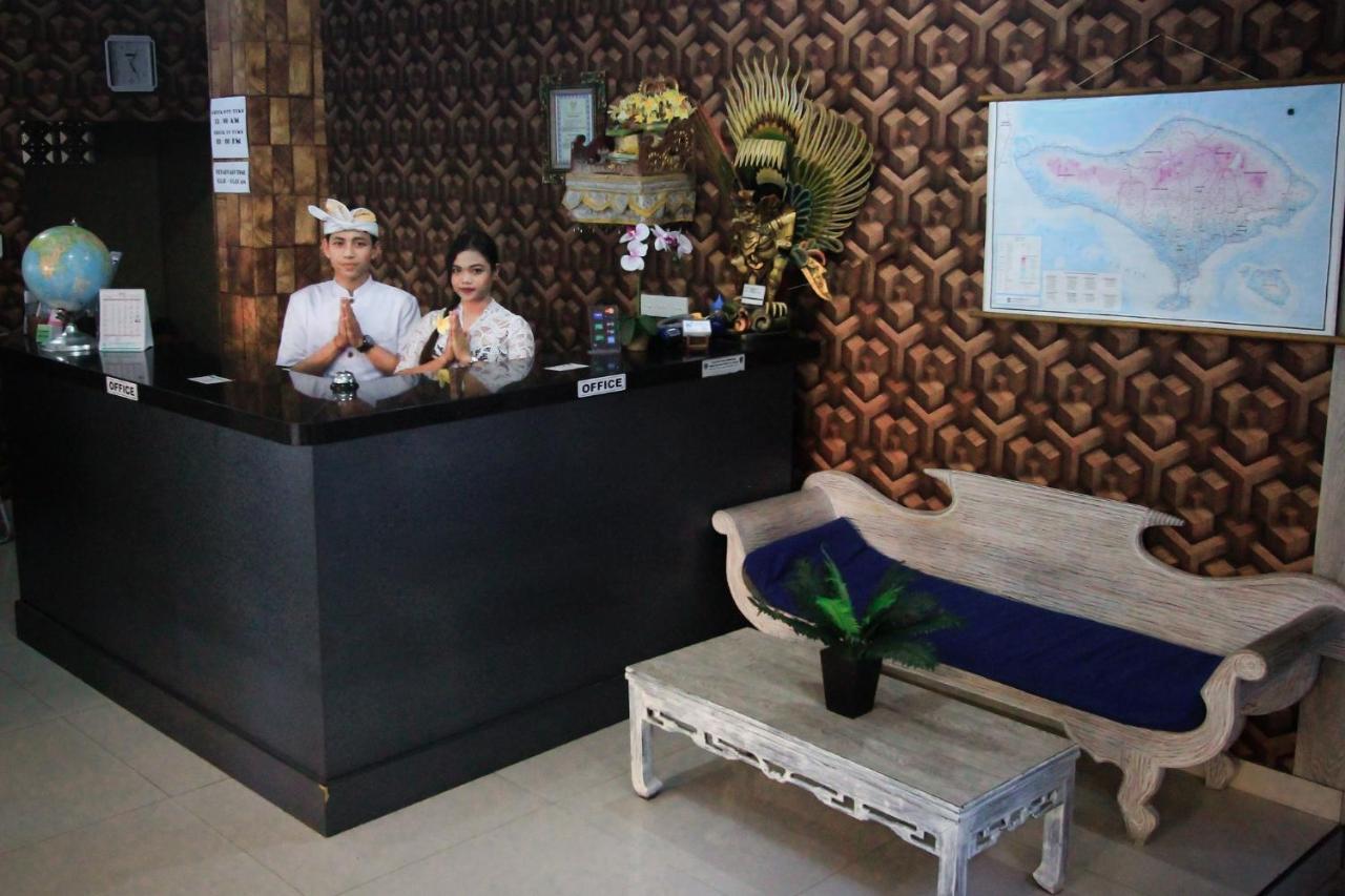 Hotel Lumbung Sari Legian 外观 照片