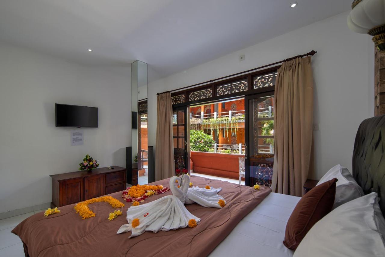Hotel Lumbung Sari Legian 外观 照片